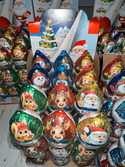 Кіндер сюрприз шоколад зимовий