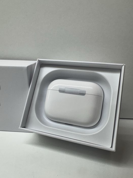 Fones Inpods 3 PRO - Novos e selados (envio grátis)