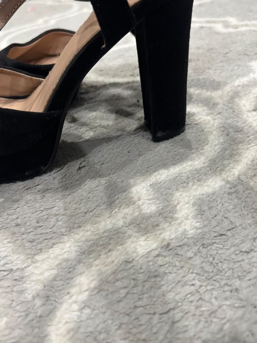 sandaly na slupku buty na obcasie