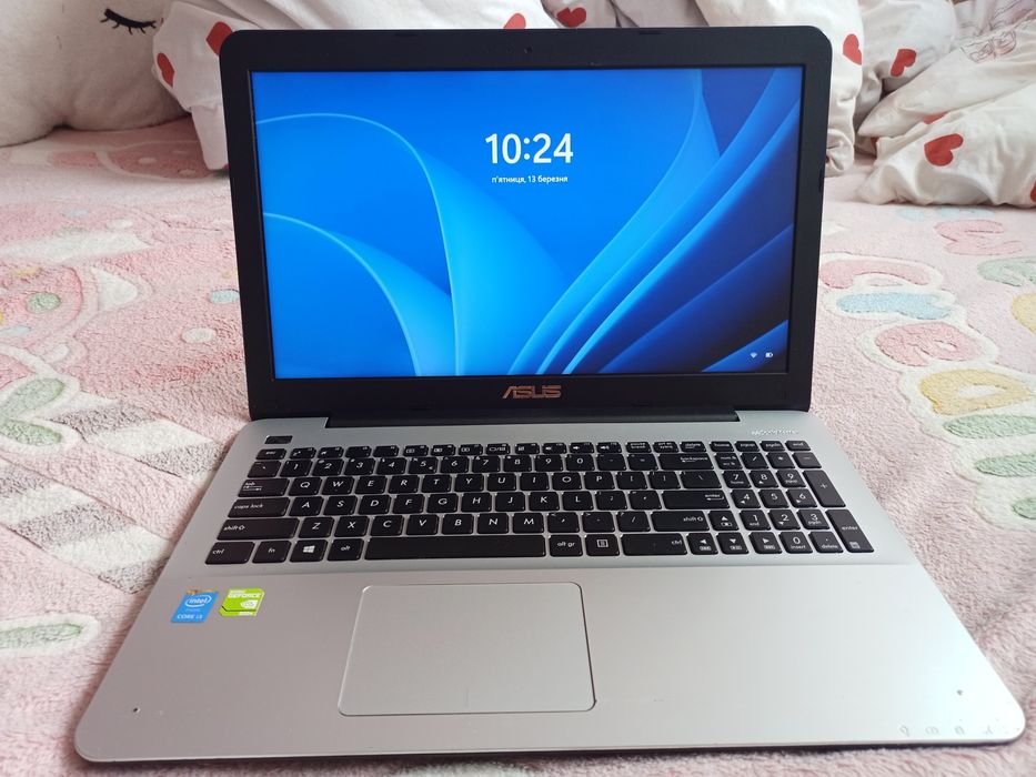 Laptop Asus K555L do biura, nauki, gier