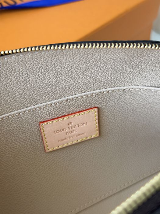 Косметичка Louis Vuitton