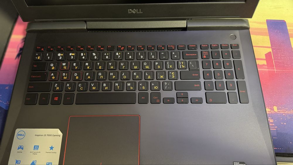 Ігровий ноутбук Dell Inspirion 15-7577