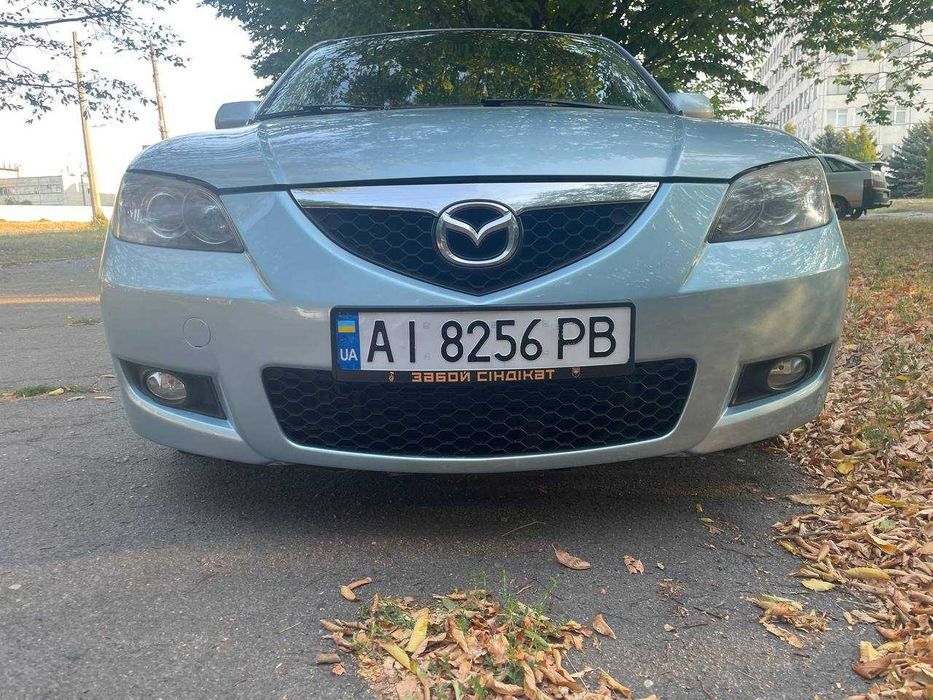 Продам Mazda 3 2006 2.0 бензин