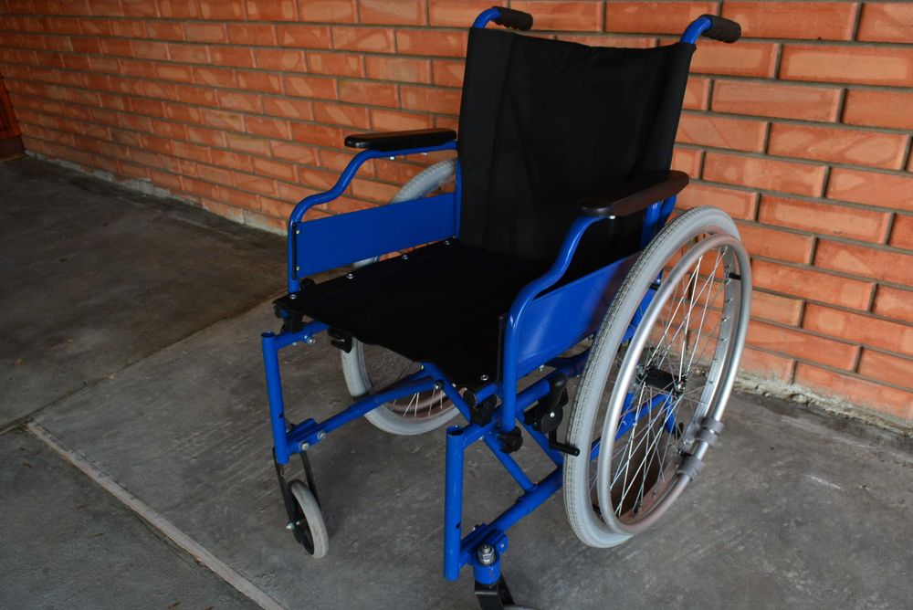 Інваліднє крісло (візок)