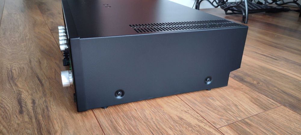 Amplituner Telefunken TRX 2000