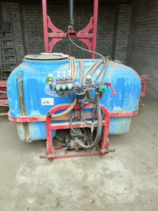 Opryskowcz biardzki 600l