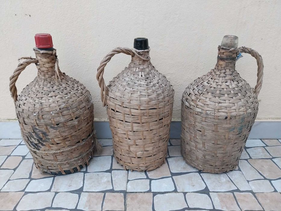 Garrafões em Vidro - Antigos