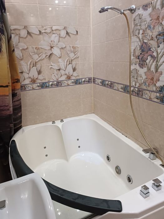 Сдам по суточно квартиру