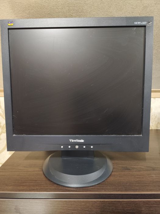 Монитор ViewSonic 17"