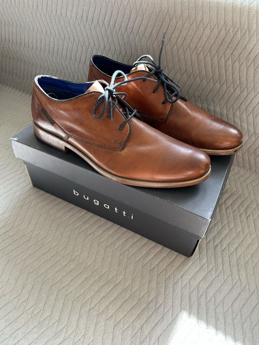 Półbuty pantofle skórzane Bugatti 42 brązowe cognac brown buty męskie