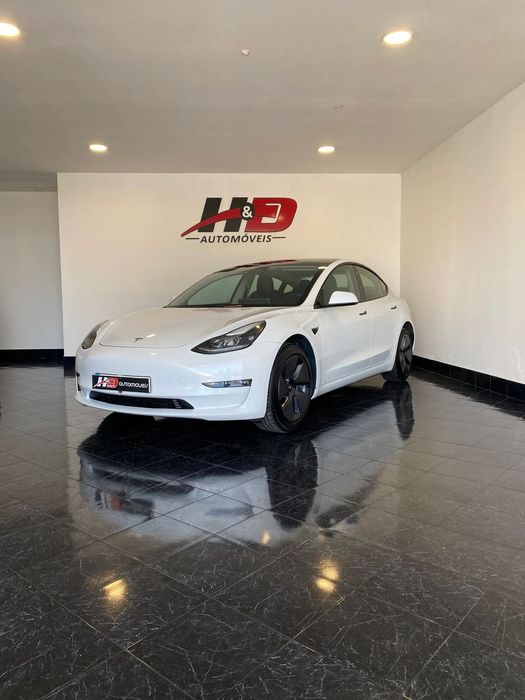 Tesla Model 3 Long Range Tração Traseira