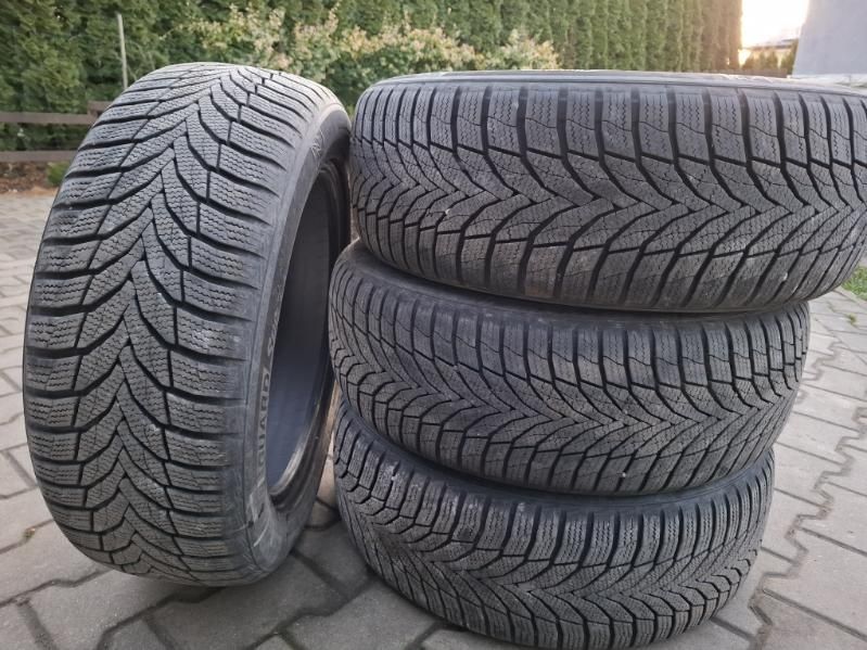 Opony zimowe NEXEN 215/55/17