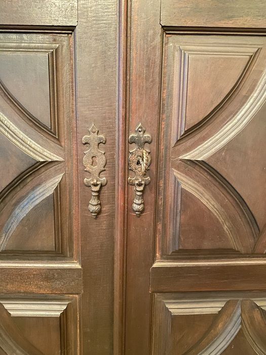 Armario Madeira maciça - Praleteiras