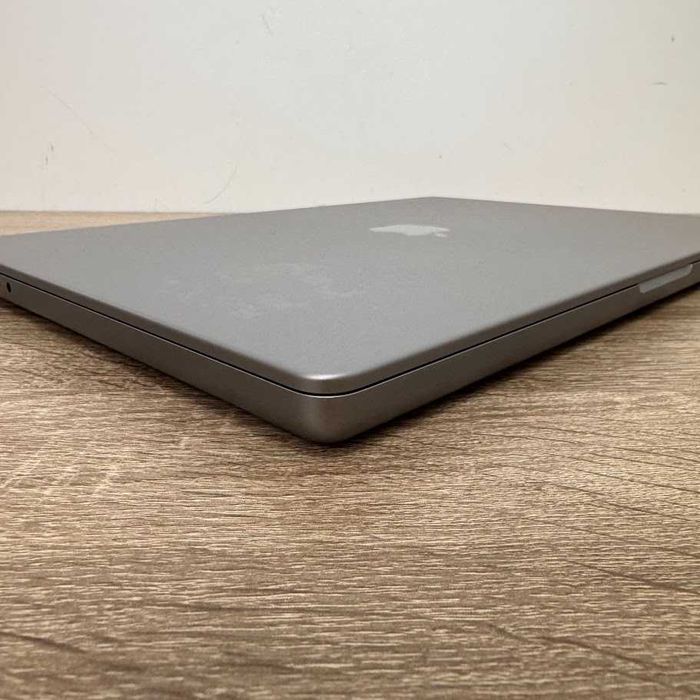 Macbook Pro 16" 2021 M1 Pro / 32Gb DDR5 / SSD 512Gb акб:89% (M1232)