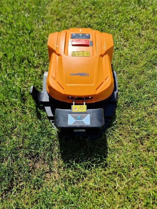 Robot koszący garden H750