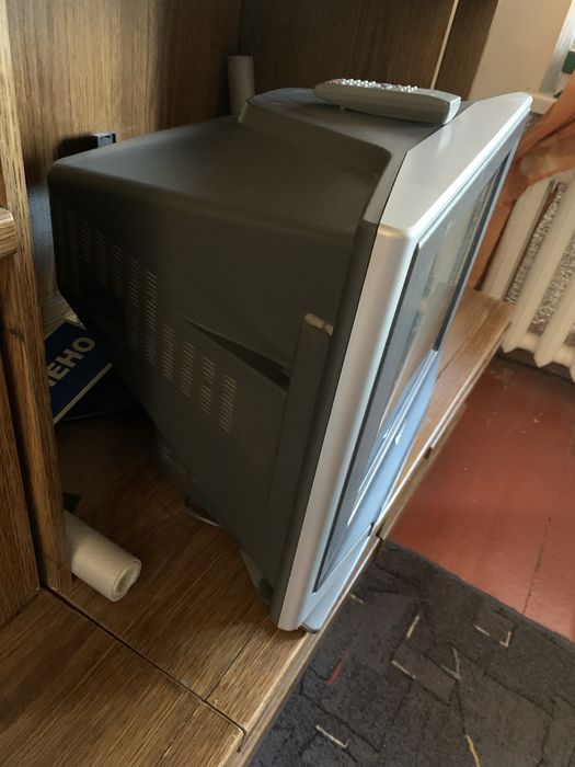 Телевизор плоский экранSharp