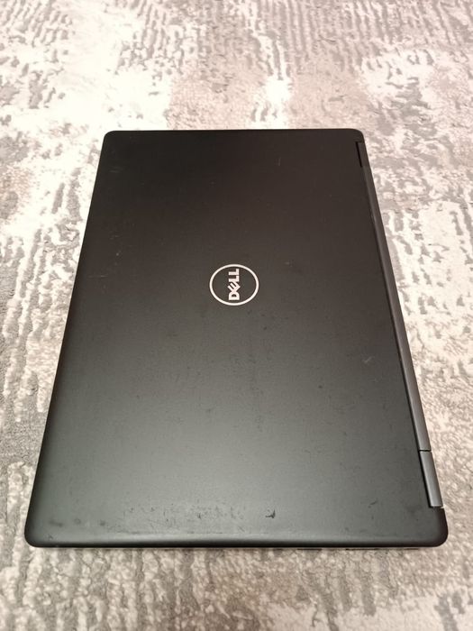 Dell latitude  core i5-6300U 8гб