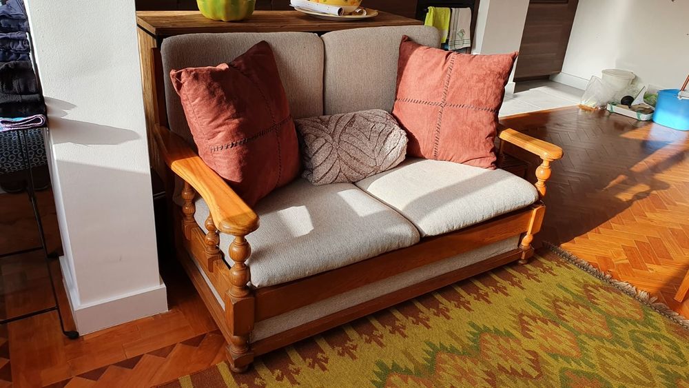 Sofá cama em bom estado