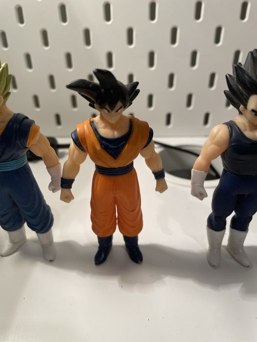 Bonecos de coleção dragon baal