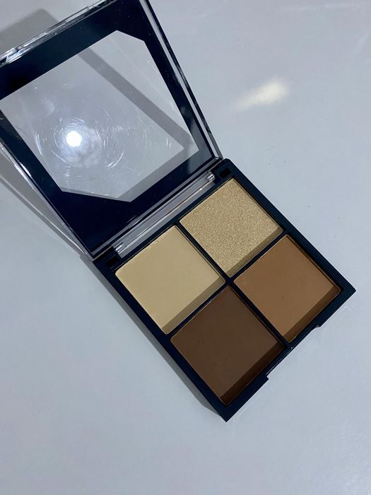 Paleta com iluminador e contorno64564129597569121