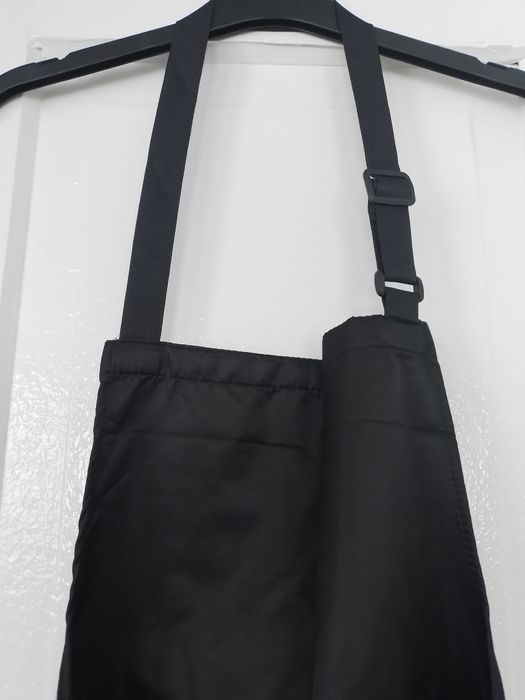 Фартух новий , чорний для кухні