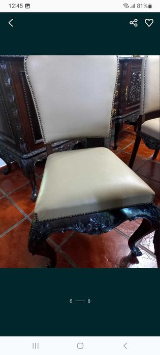 Mesa de sala de jantar vintage e 4 cadeiras