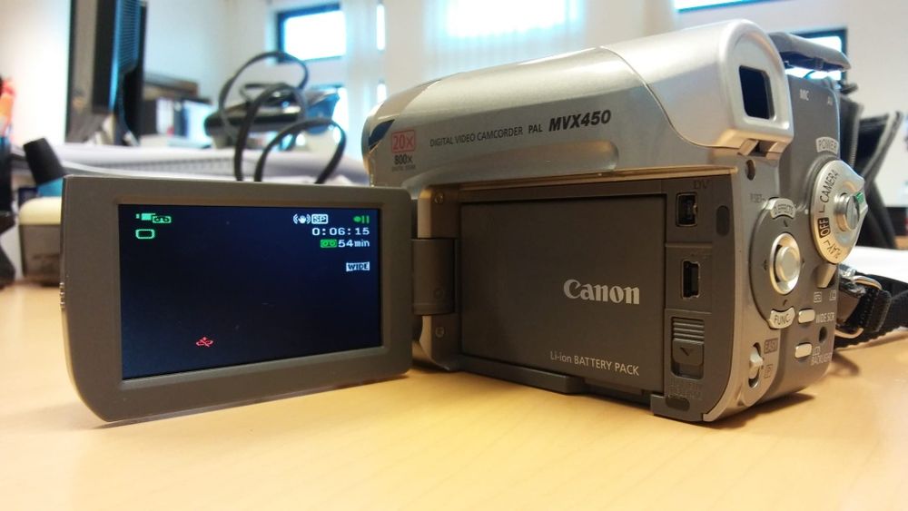 Câmara de video digital Canon miniDV