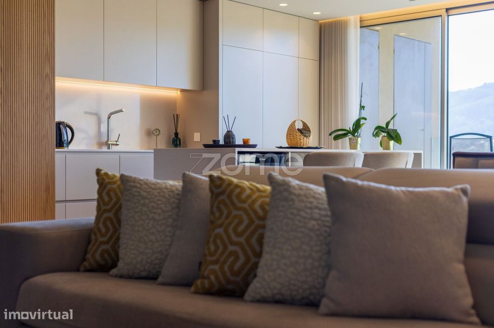 Apartamento T2+1 COM ESTÚDIO