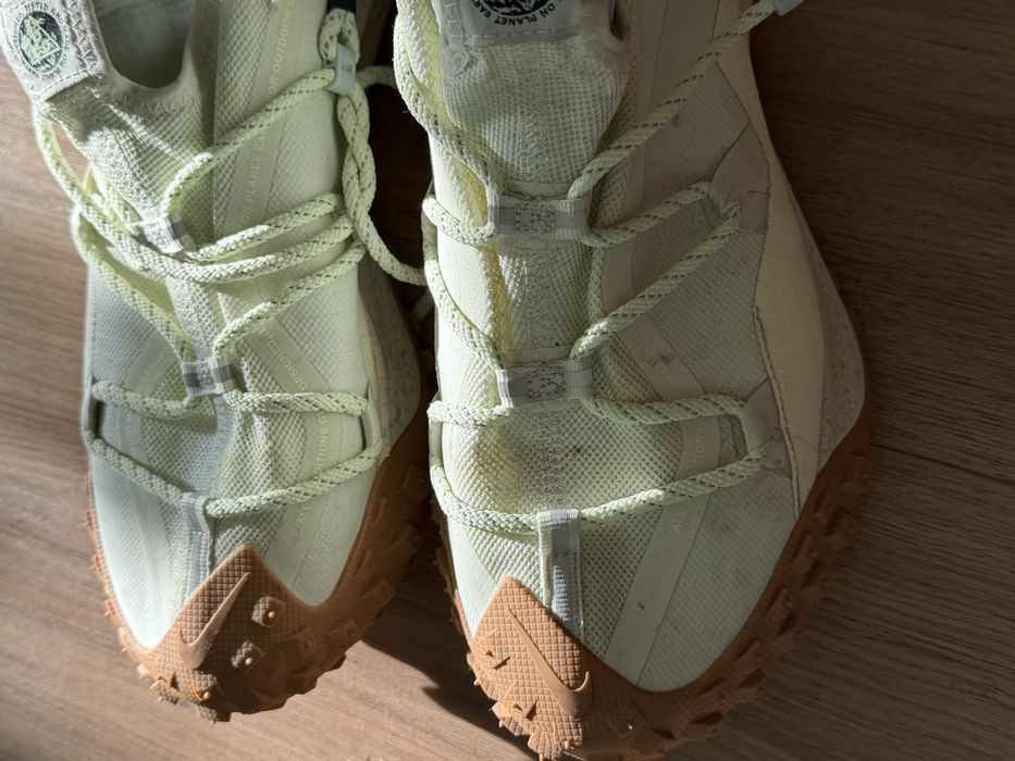 Кросівки чоловічі Nike Acg Mountain Fly Low Gtx Se Beige