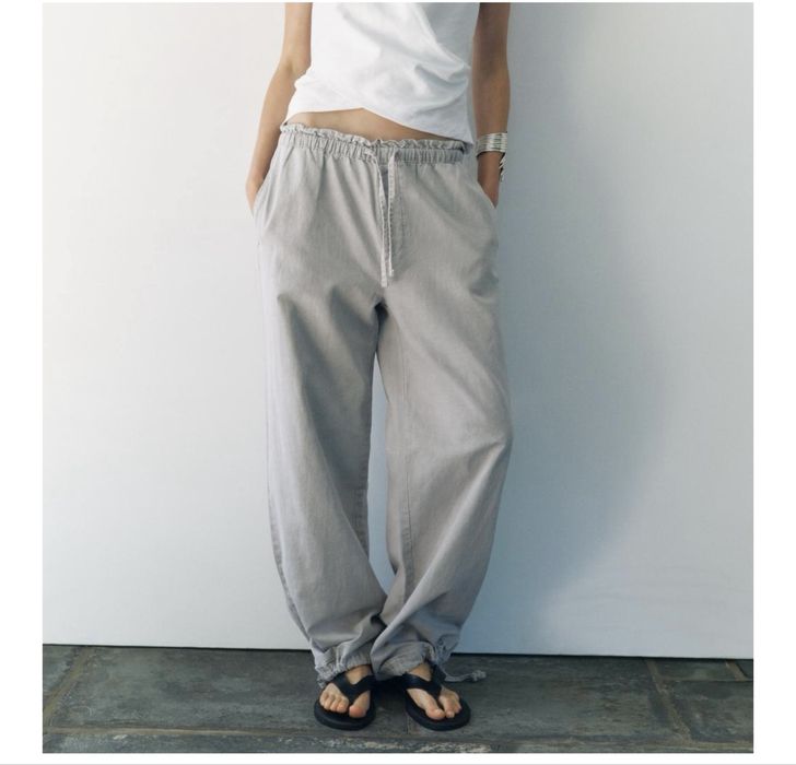 Брюки Zara , розмір xs