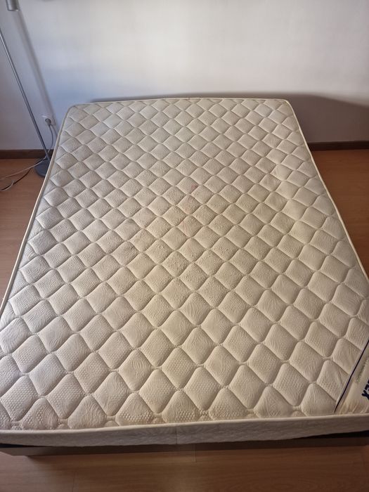 Colchão de  Casal
