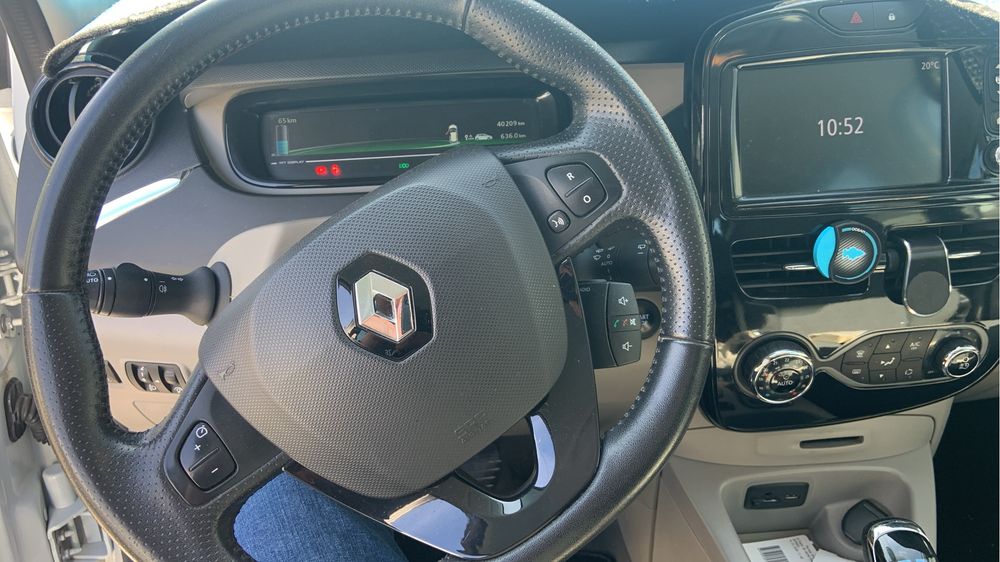 Carro Electrico Renault Zoe