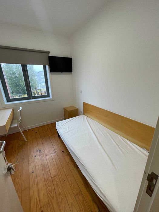Quarto a 50m do ISEP
