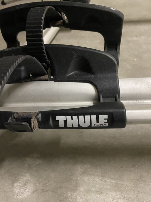 Barras tejadilho BMW + suportes bicicleta da thule