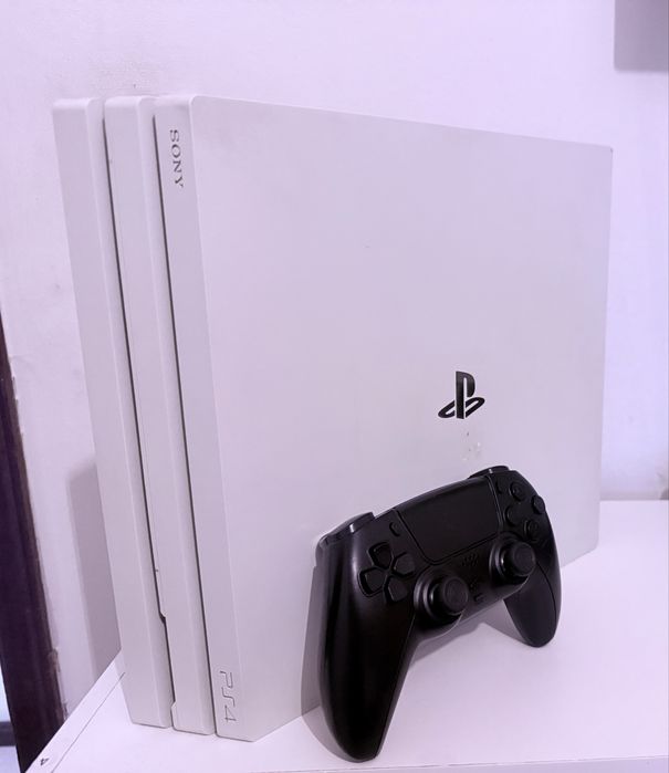 Ps4 Pro Glacier White ( 1TB )