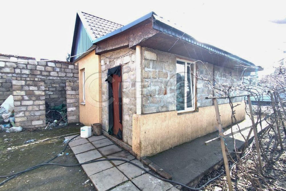 Продаж будинку. Металургійний район. Червона.