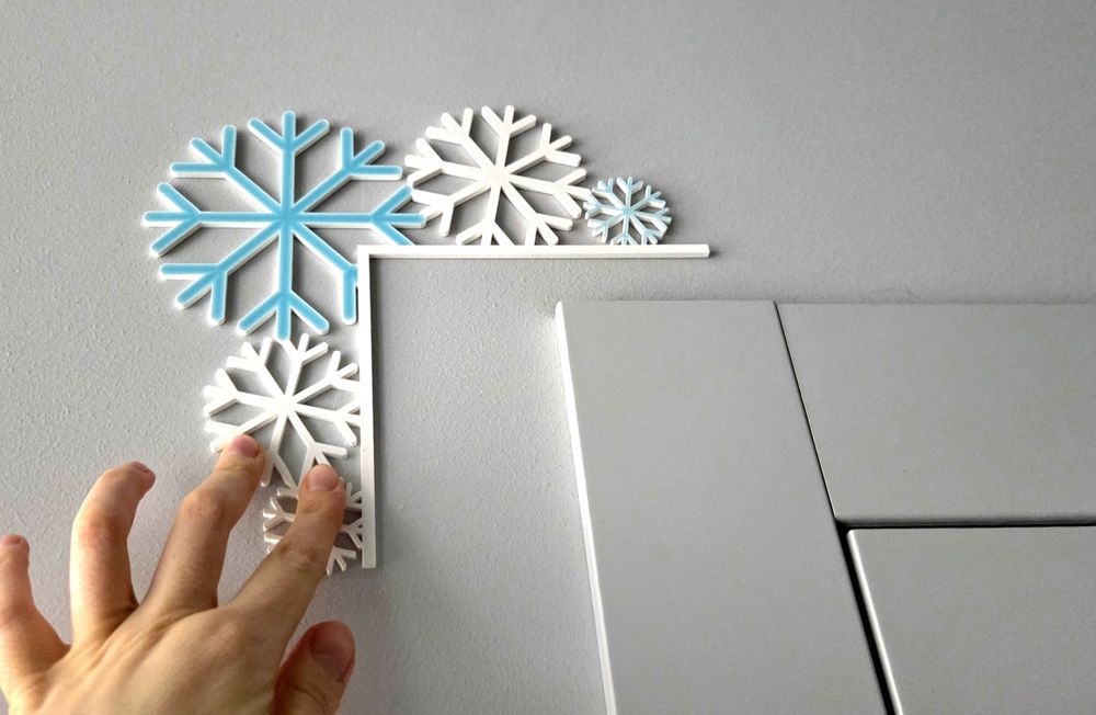 Декоративний кутик на двері зі сніжинками, 3D-друк