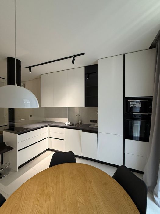 Продаж 2х кімнатної квартири ЖК Будапешт