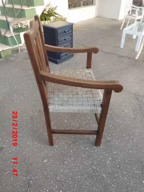 cadeirão antiga rustica restaurada madeira isotica alta qualidade