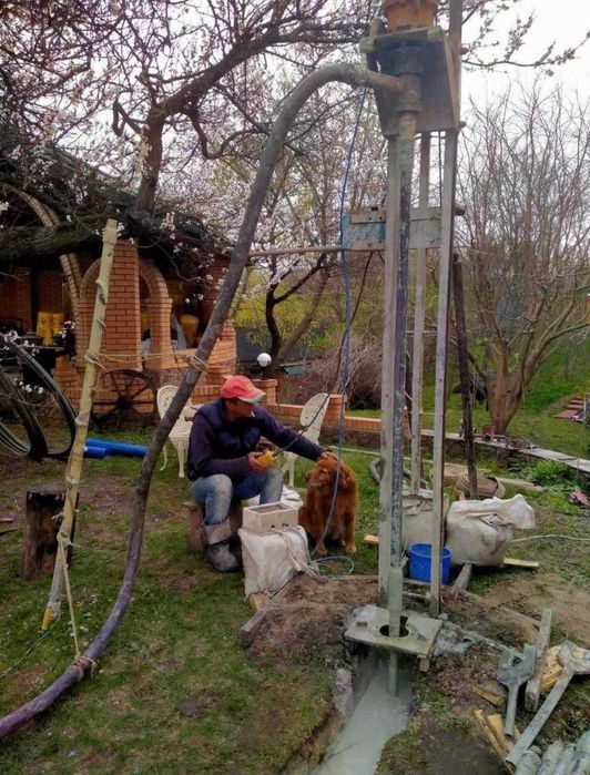 Буріння свердловин смт.Гребінки / Бурение скважин пгт.Гребенки