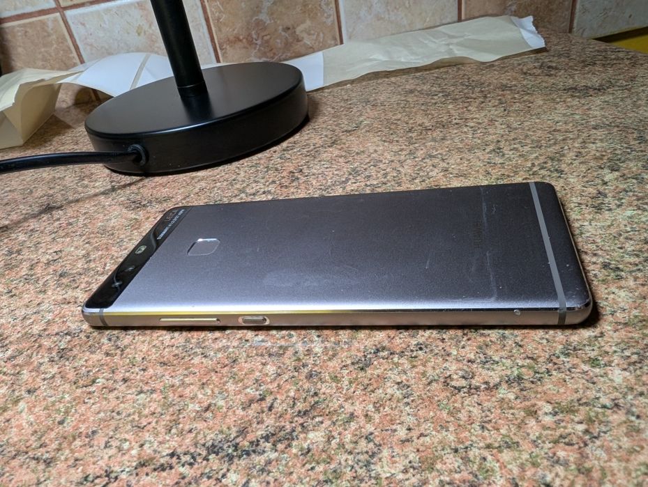 Telefon smartfon Huawei P9 32GB
