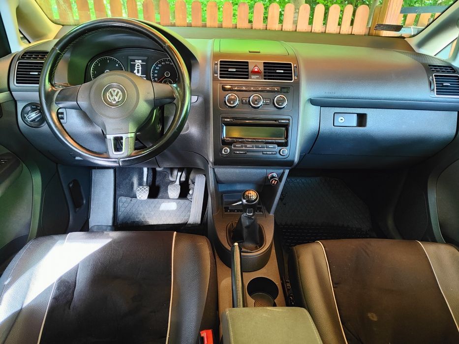Volkswagen Touran 1.6 TDI 105km 2014