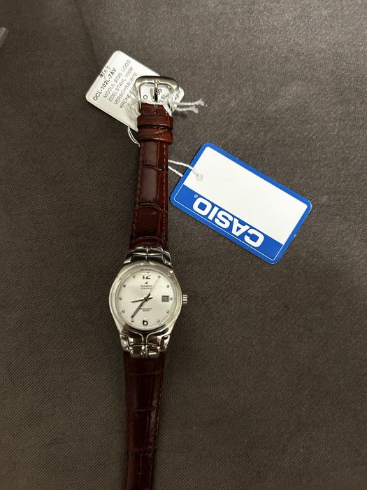 Zegarek damski Casio Oceanus