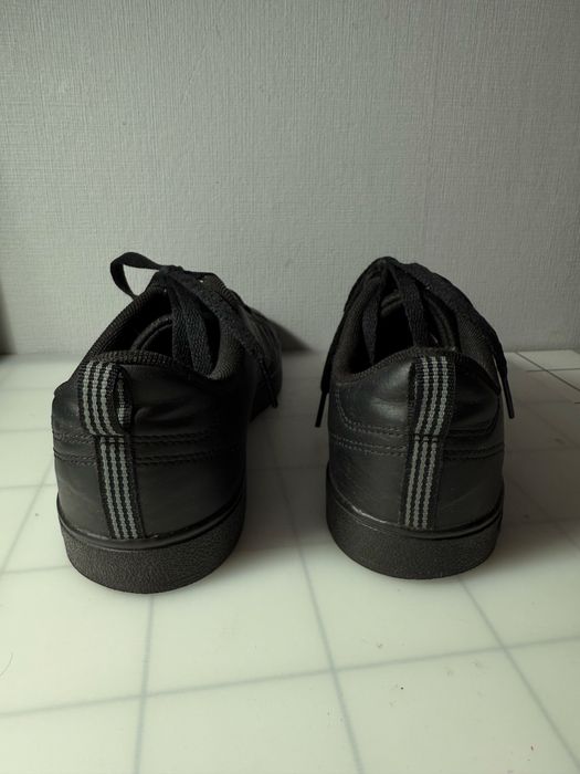 Czarne buty Adidas