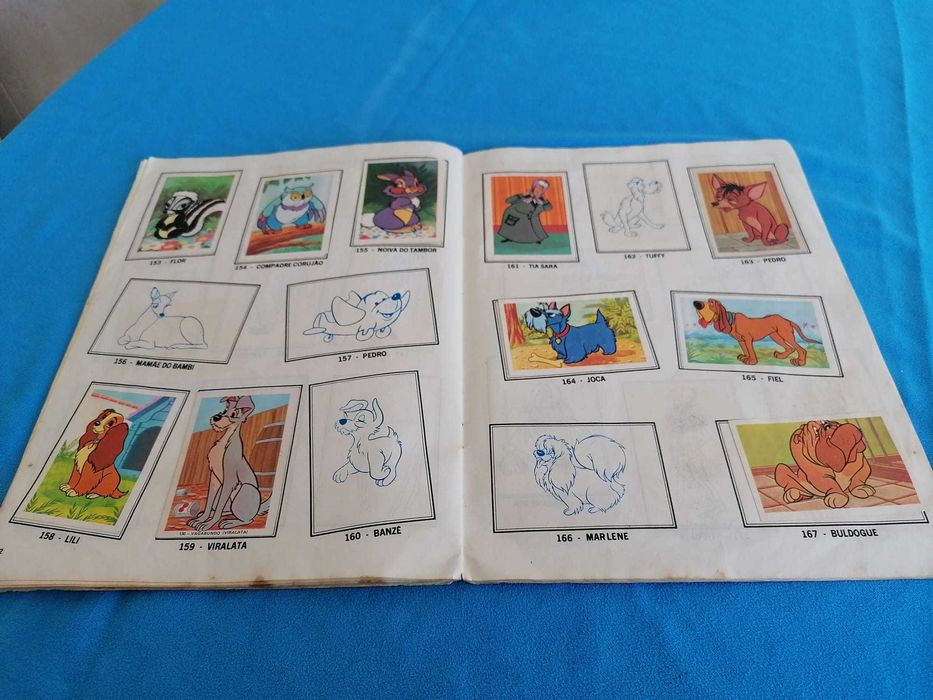 Caderneta Disney 1976 - Incompleta
