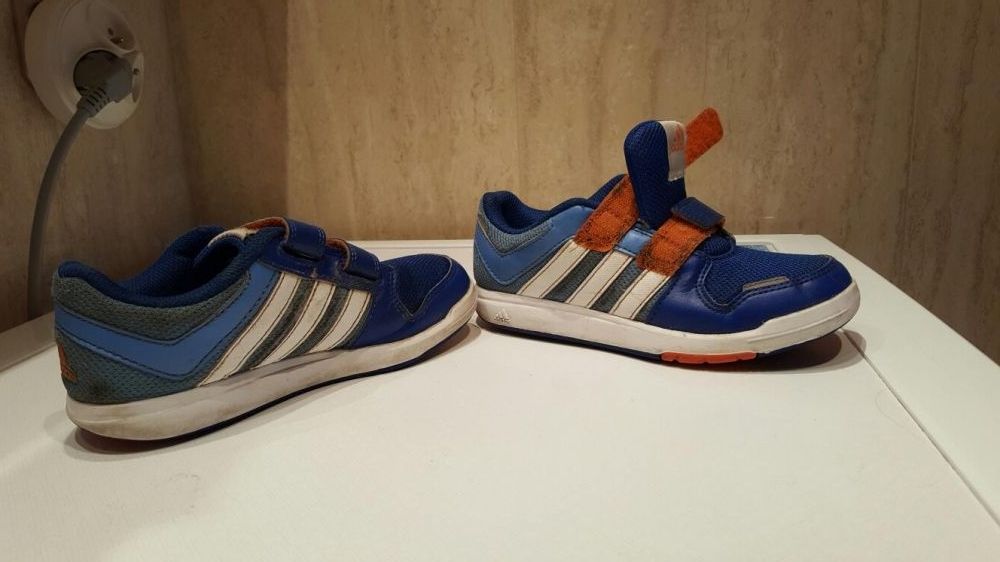 Buty dziecięce sportowe adidas r 31