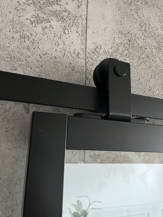 Drzwi przesuwne loft + system przesuwny