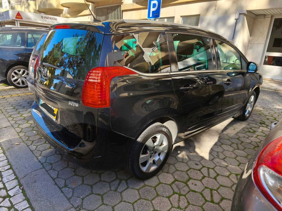 Peugeot 5008 1.6 e-HDi 7L SE Style