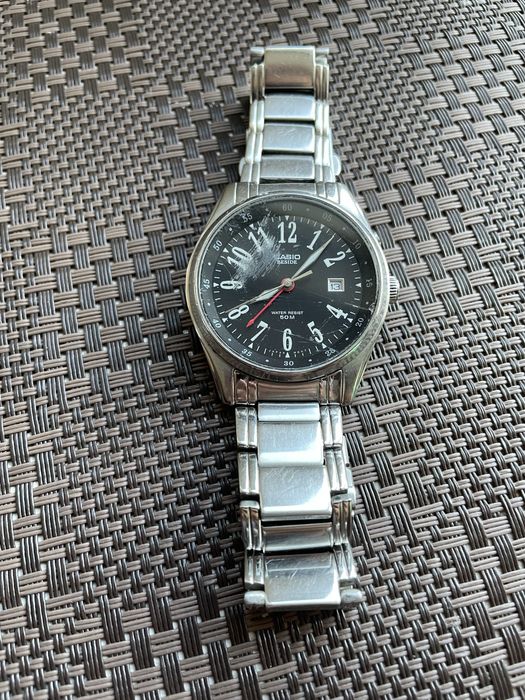 Чоловічий годинник Casio