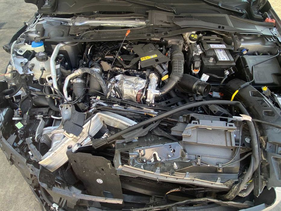 Salvado Peugeot 308 SW III 1.5 BlueHDi 130hp | 2024 | 11.890Km